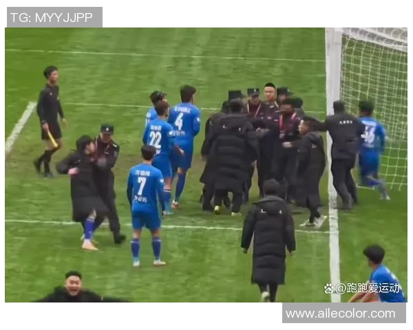 VAR判罚再掀巨大争议裁判决定引发教练强烈不满矛头直指执法公正性